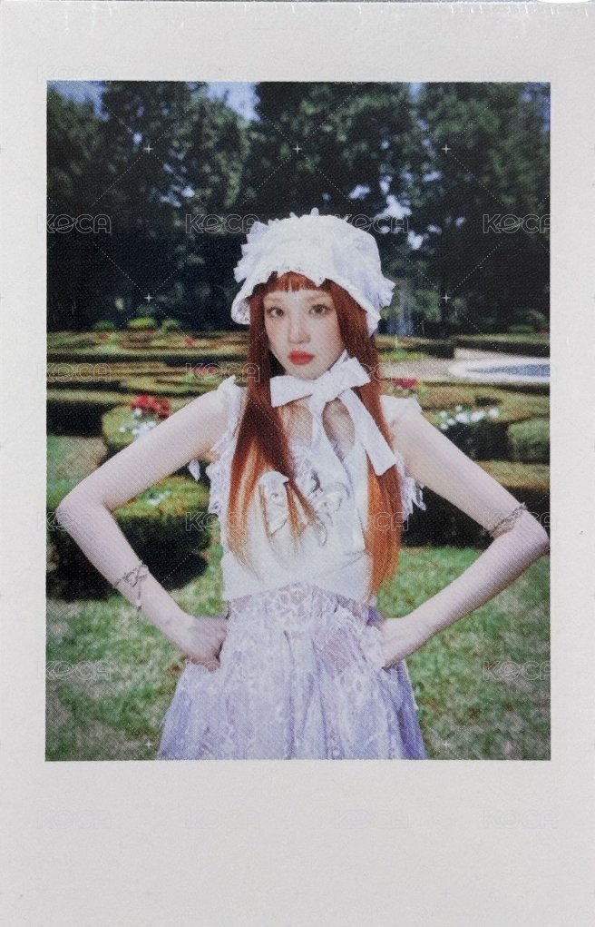 Motivation快閃店 滿額卡 10w扭蛋滿額拍立得 正面