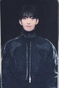 FOLLOW AGAIN 周邊卡 變化卡