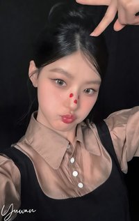 Lose Yourself 楠藝 線上1.0 簽售卡 櫻桃PEACE ver.