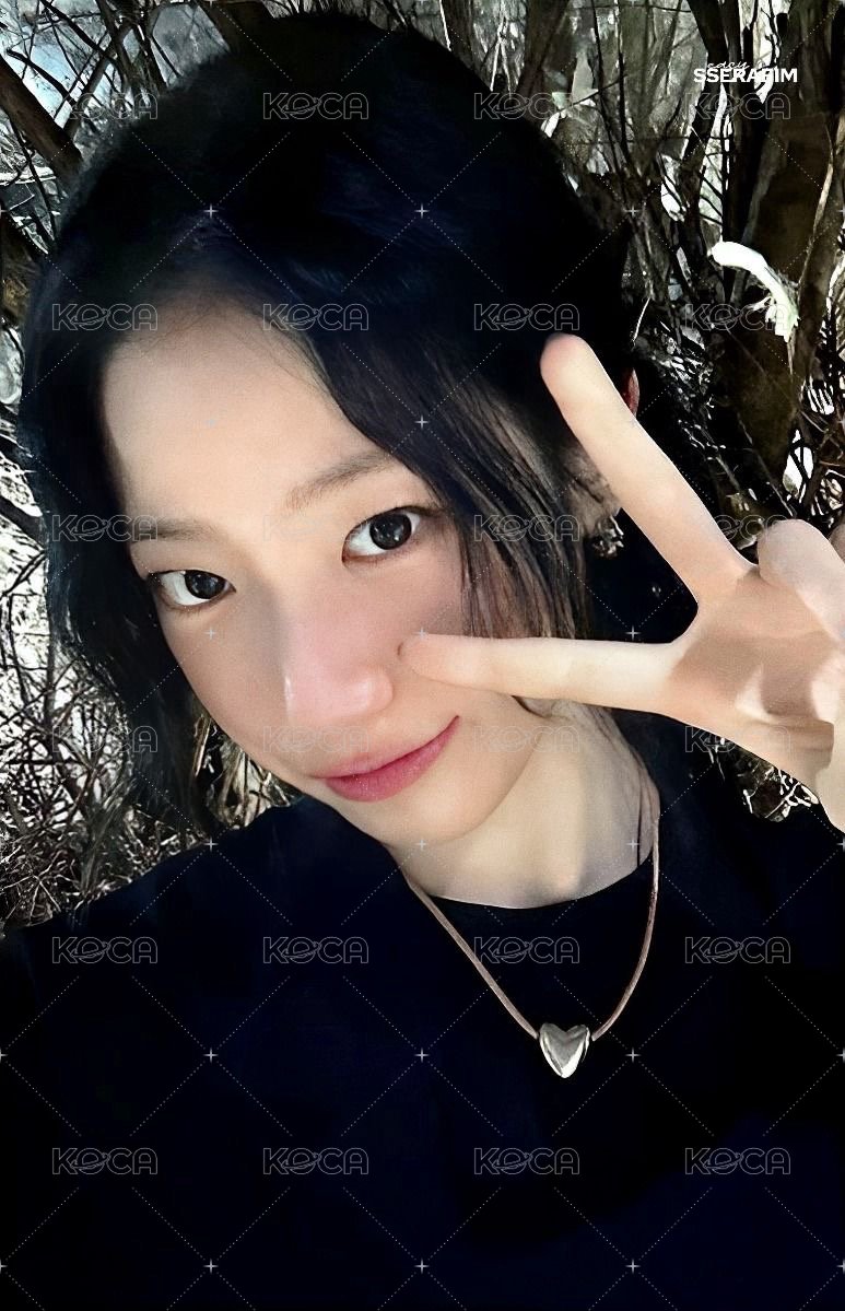 EASY yzy 2.0 簽售卡  正面