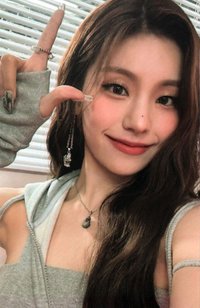 CHESHIRE 專輯卡 限量版