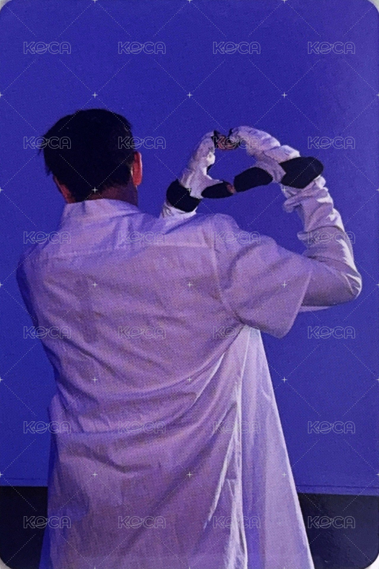 KARMA 專輯卡 Ceremony ver. 背面