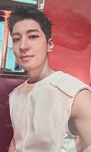 MINI10 wvs 簽售卡  正面