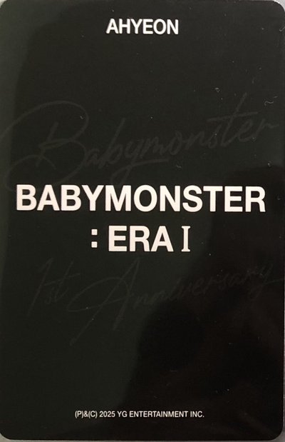 一週年寫真卡含明信片 AHYEON