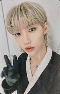 IN生 yzy 1.0&2.0 簽售卡 