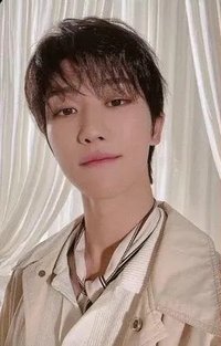 BE THE SUN 隨機卡 