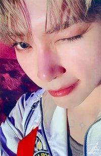 迷四 am 特典卡 眨眼 ver.