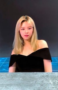 Eyes Wide Open 專輯卡 