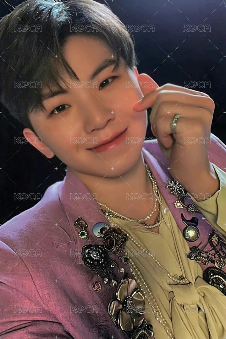 正四 專輯卡 正規四｜CARAT ver. 正面