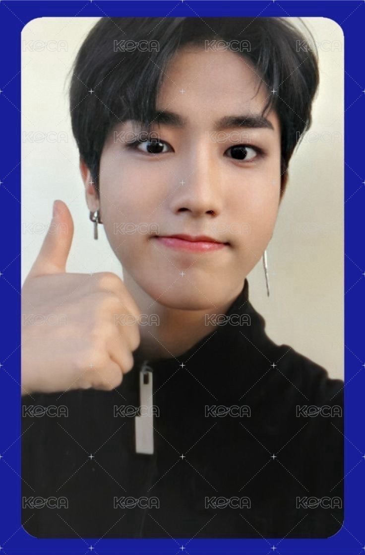 Clé : LEVANTER 專輯卡 藍 ver. 正面