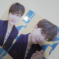 左上2張 四宮格微凹痕及直線💛