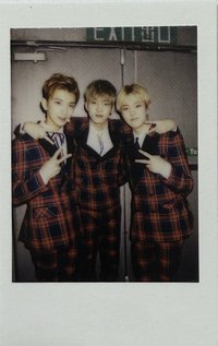 16’BOYS WISH 周邊卡 D ver 閃鑽拍立得鐵盒卡
