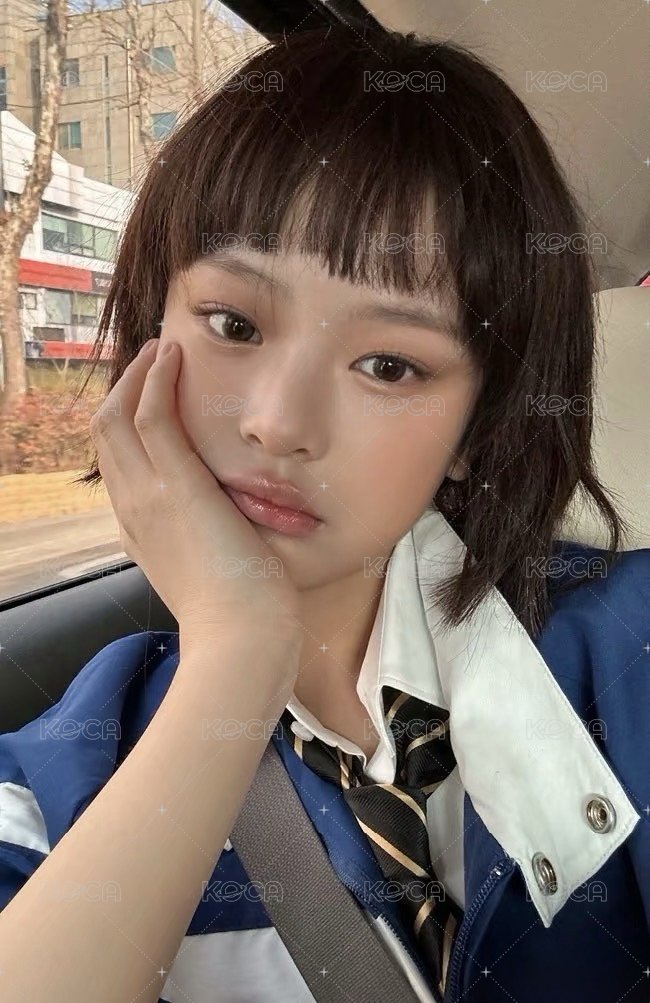 How Sweet 專輯卡 WVS B ver. 正面