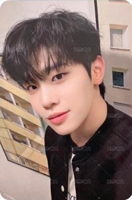 23'KC 滿額卡 kcon滿額卡 正面