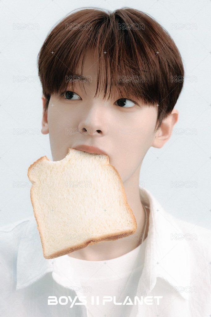 BOYS ll PLANET 아카이브展覧 AFTER;JOURNEY in 首爾 周邊卡 第一週 #9 正面