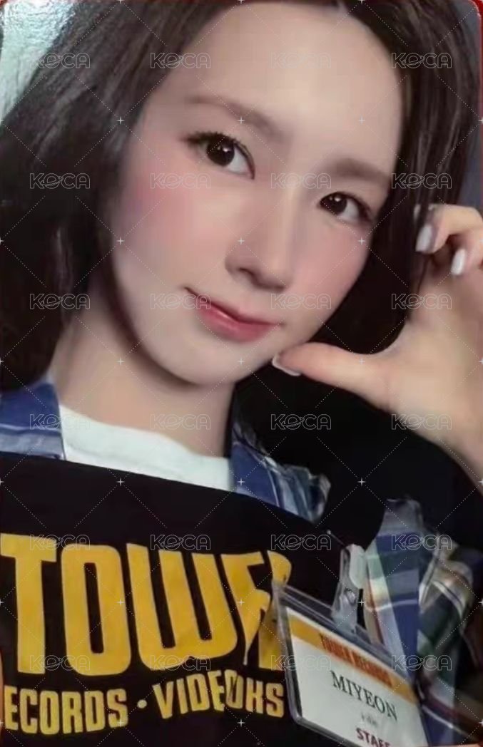 i-dle 塔店 抽選卡  正面