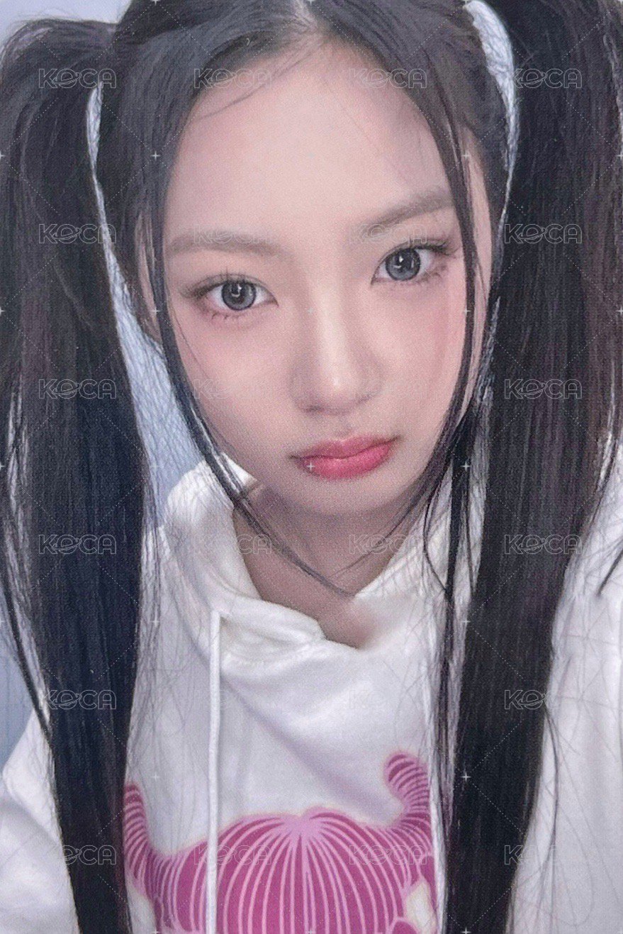 UG km 線下 簽售卡  正面