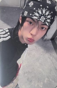 Play Hard mp 特典卡 A版