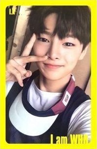 I am WHO 專輯卡 黃版