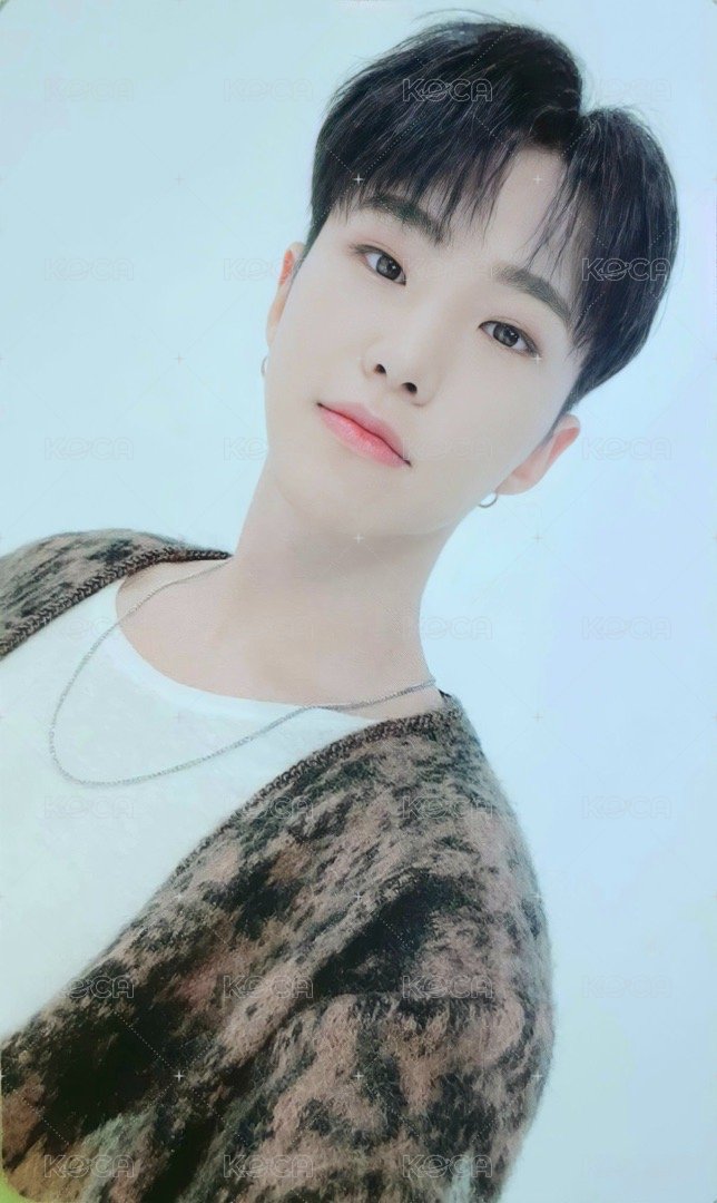 2022 SEASON’S GREETINGS 年曆卡 22‘ 正面