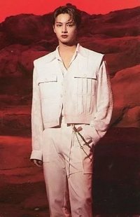 BE THE SUN 隨機卡 