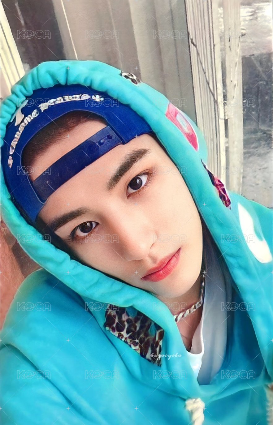 WHO! 日咖 抽選卡  正面