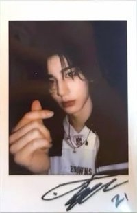 HOW? yzy 簽售卡 北京線下簽售 拍立得 5