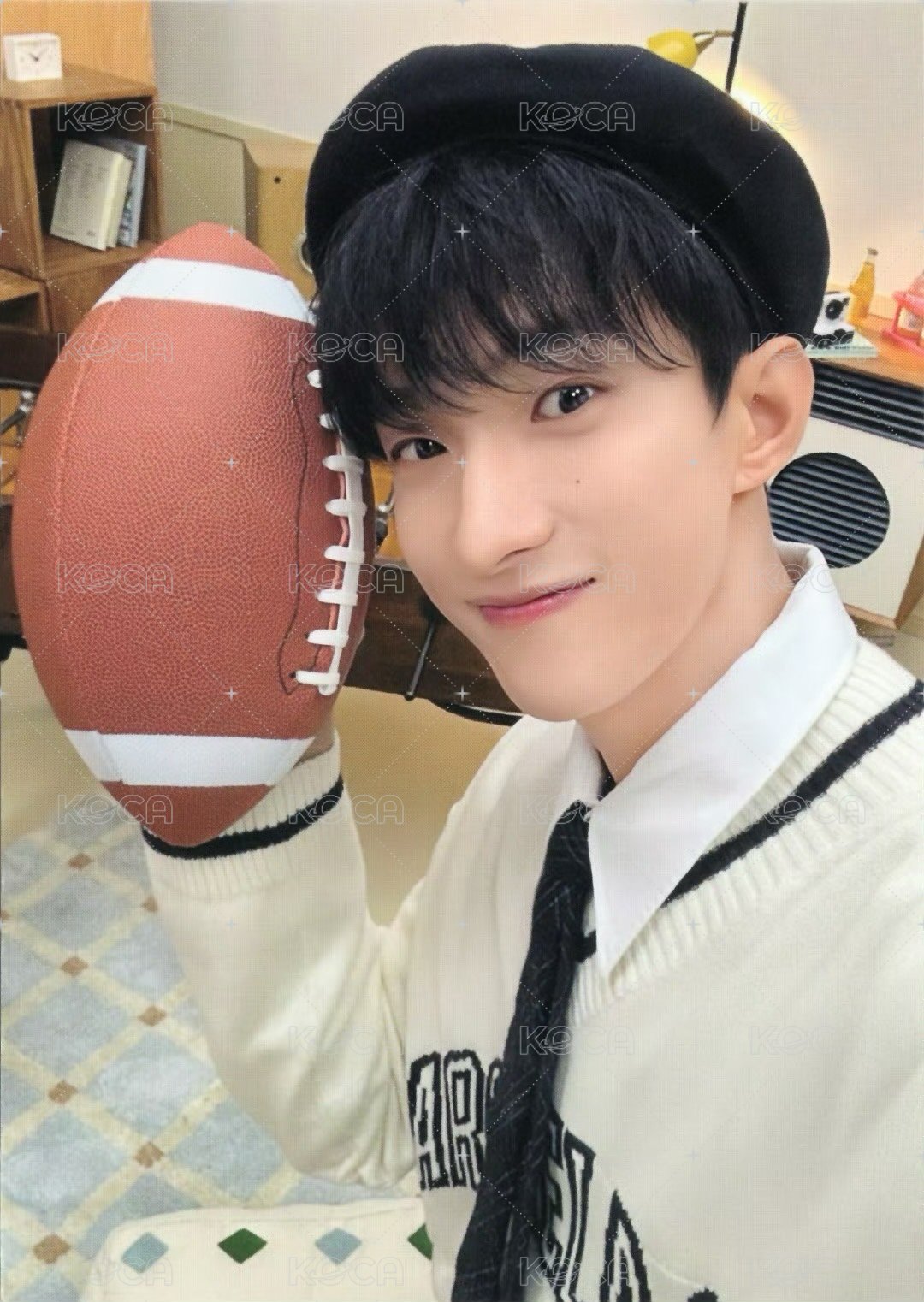 25‘FM｜HOLIDAY 隨機卡 卡包 正面