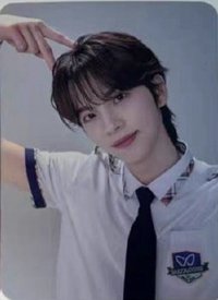 Skoolooks 代言卡 