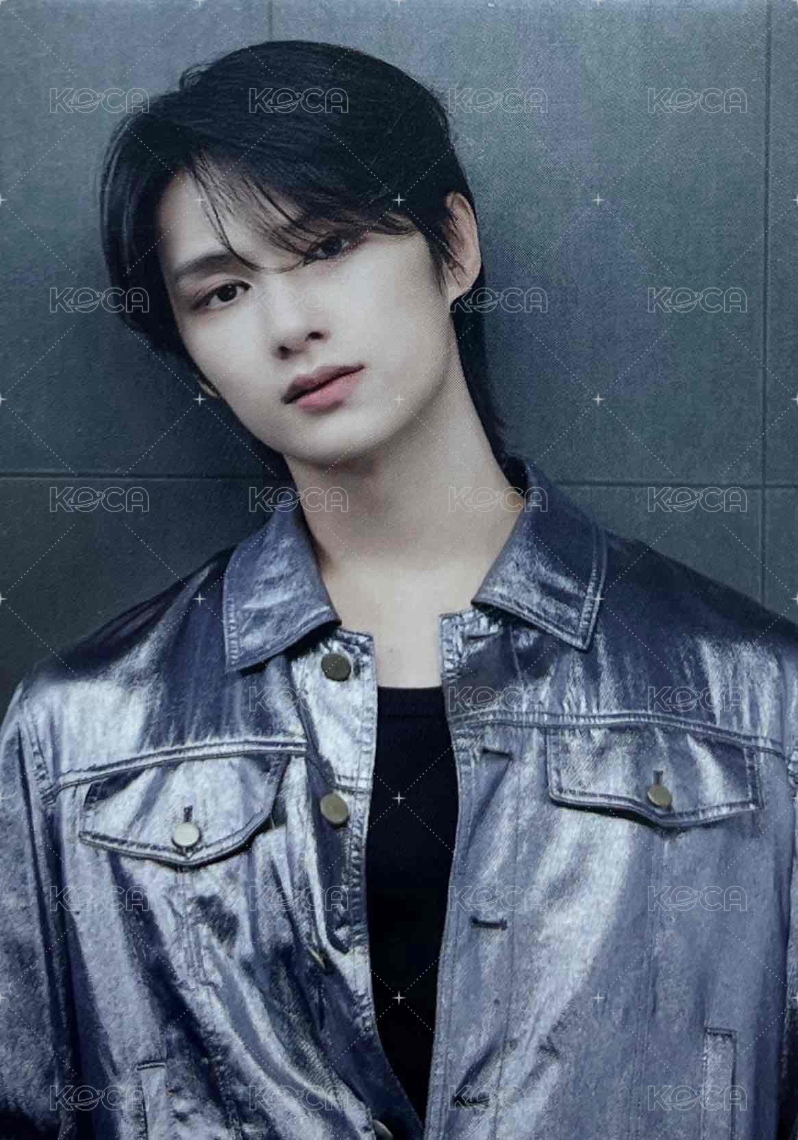 RIGHT HERE 隨機卡  正面