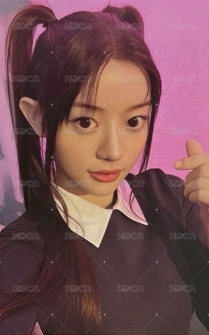 bomb 專輯卡 magic bomb A ver. 正面