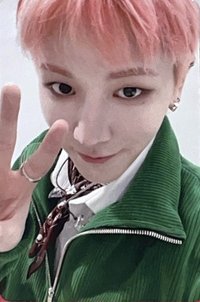 HOW? YT m2b 回歸秀 直播卡 