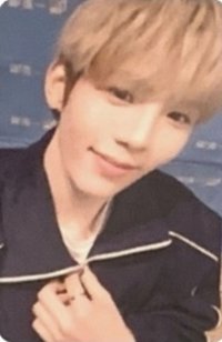 Get A Guitar yzy 2.0 簽售卡 