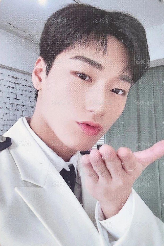 ANITEEZ IN ILLUSION 隨機卡  正面