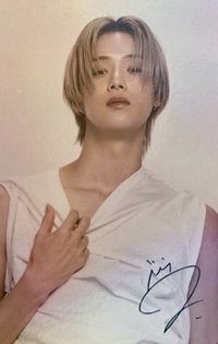SAM’U 代言卡 
