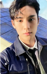 MINI9 yzy C 簽售卡 