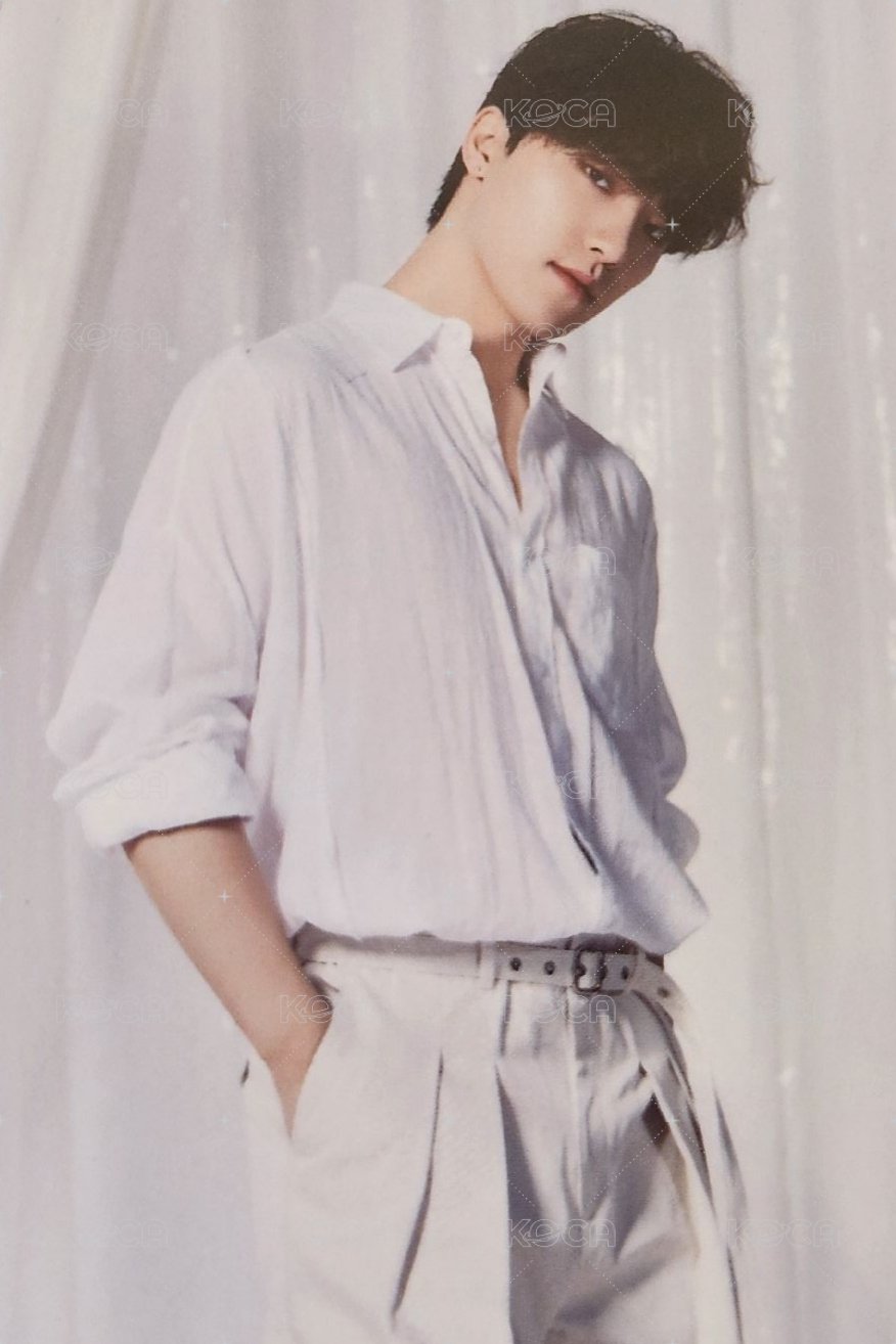 BE THE SUN 隨機卡 卡包卡 正面