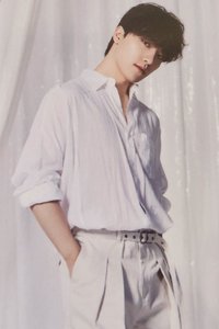 BE THE SUN 隨機卡 卡包卡