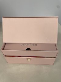 17  Is Right Here Deluxe ver