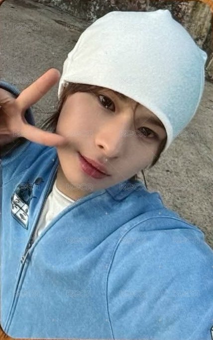 TRY WITH US br 簽售卡  正面