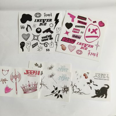 i-dle 專輯內貼紙