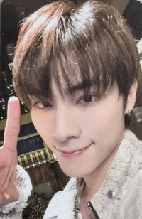 FREQUENCY am 幸運卡 