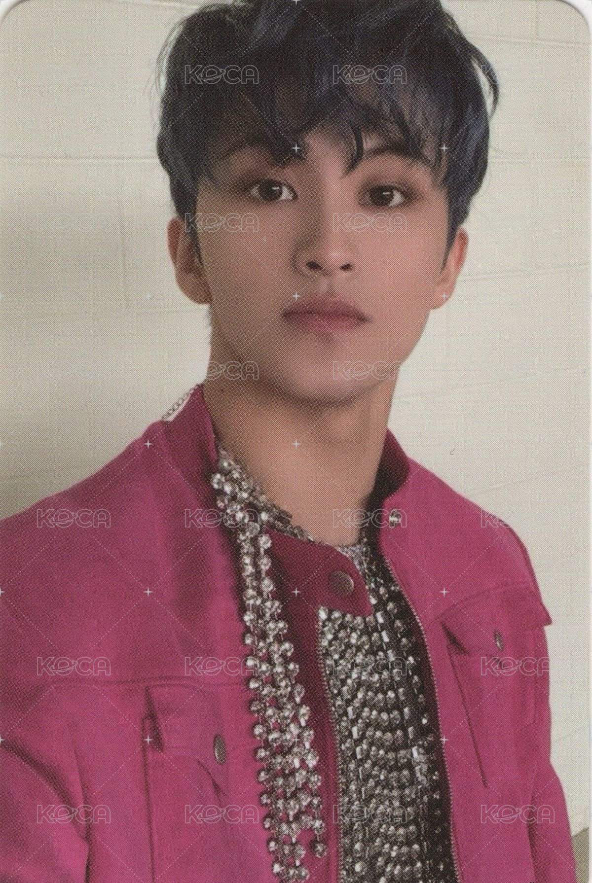 Hot Sauce 專輯卡 Chilling ver 正面