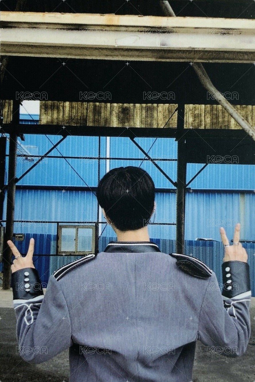 IN生 專輯卡 雙面A版 背面