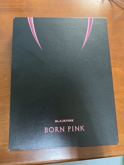 BORN PINK粉板