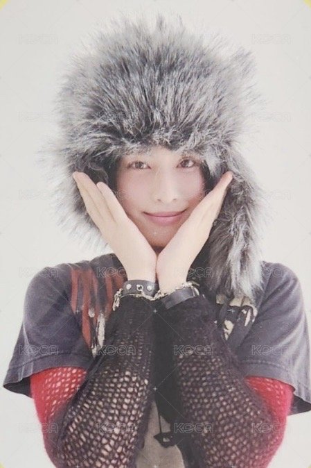 Beautiful Mind World Tour 滿額卡 線上 正面