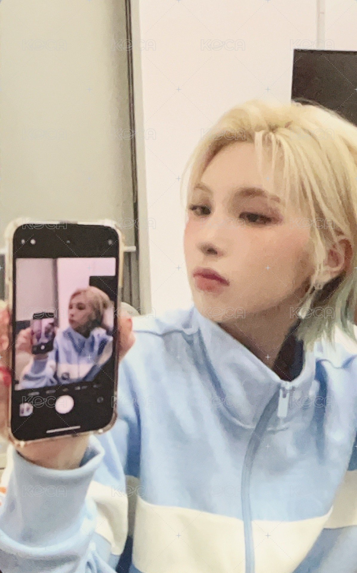 STICK OUT jyp 2.0 簽售卡 對鏡裴 正面