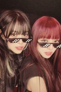 BORN TO BE 專輯卡 