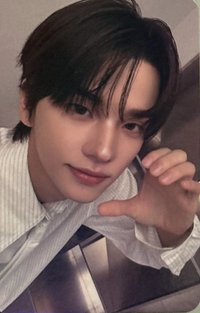 Play Hard k4 mmt 特典卡 B版