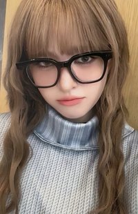 STICK OUT am 幸運卡 腦筋急轉彎莉 憂憂莉